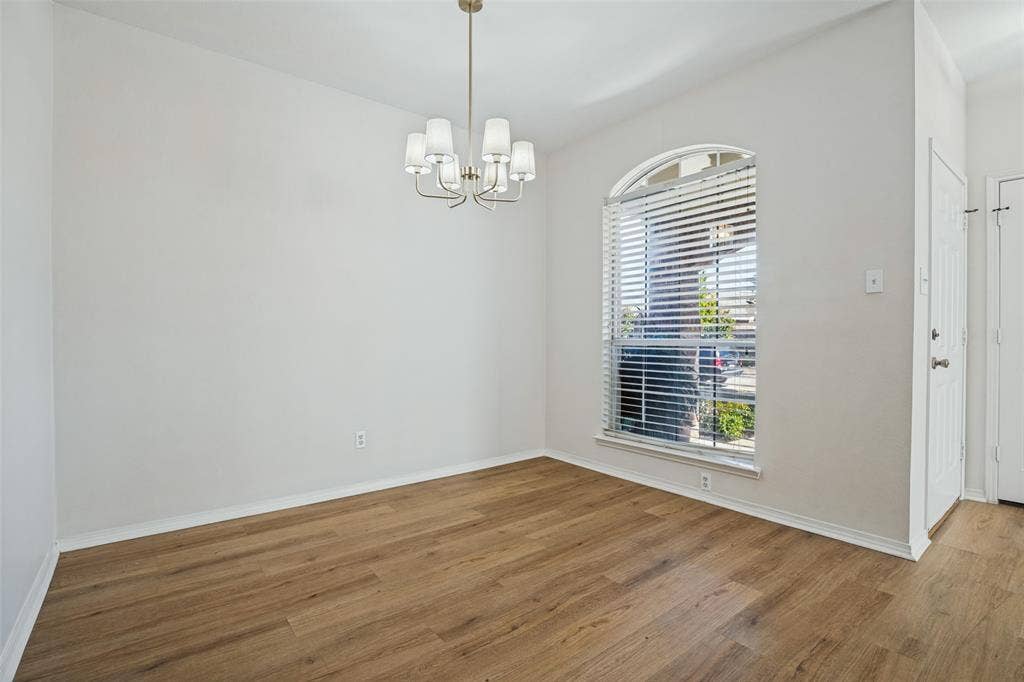 6522 White Oak Drive, Rowlett, TX 75089 6522 White Oak Drive, Rowlett, TX 75089