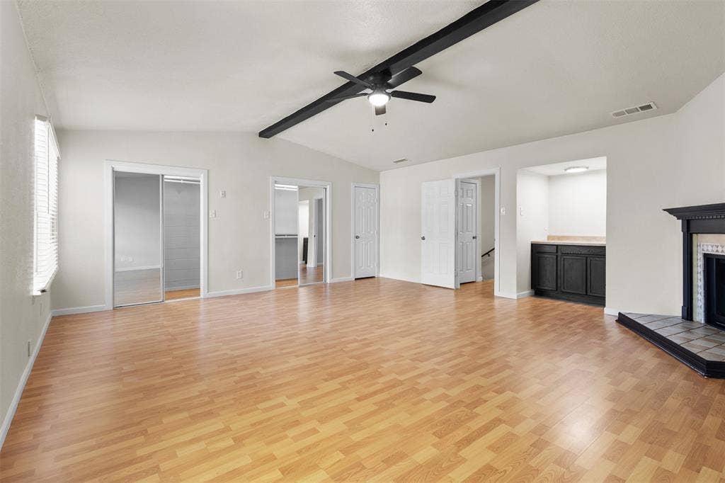 2804 Spring Valley Drive, Bedford, TX 76021 2804 Spring Valley Drive, Bedford, TX 76021