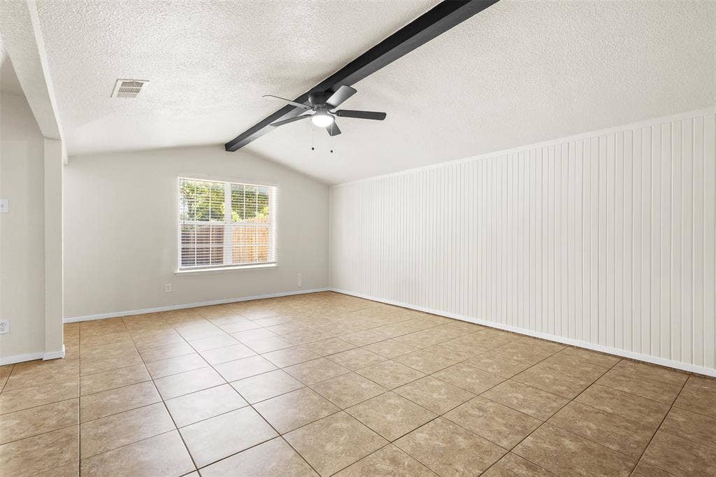 2804 Spring Valley Drive, Bedford, TX 76021 2804 Spring Valley Drive, Bedford, TX 76021