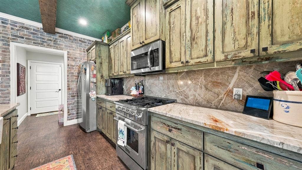 470 Wilson Bend Road, Millsap, TX 76066