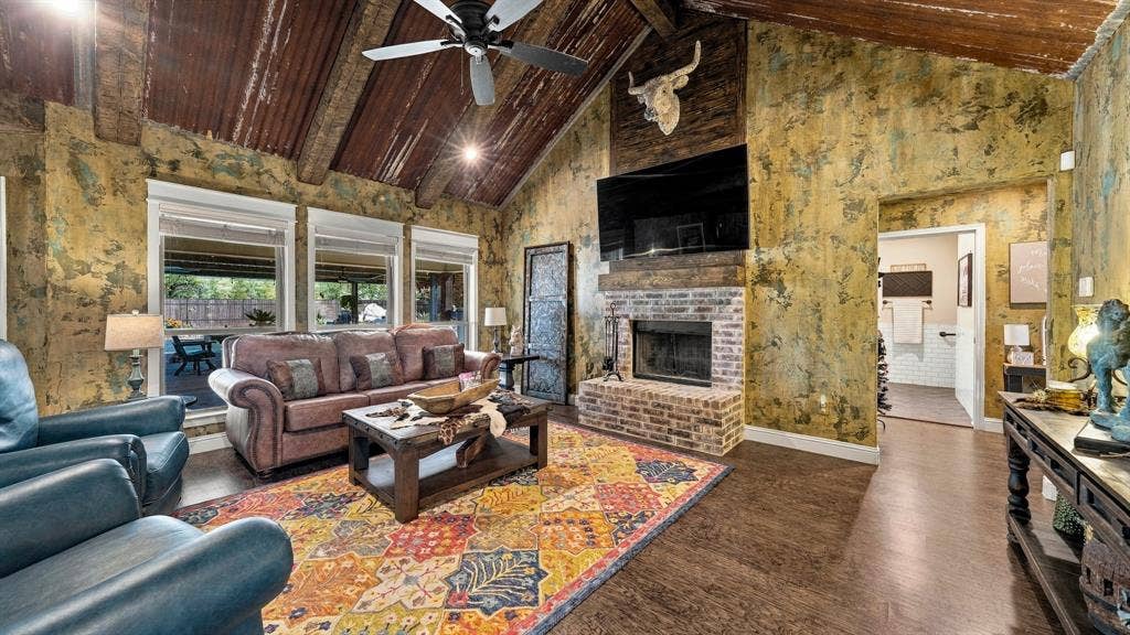 470 Wilson Bend Road, Millsap, TX 76066