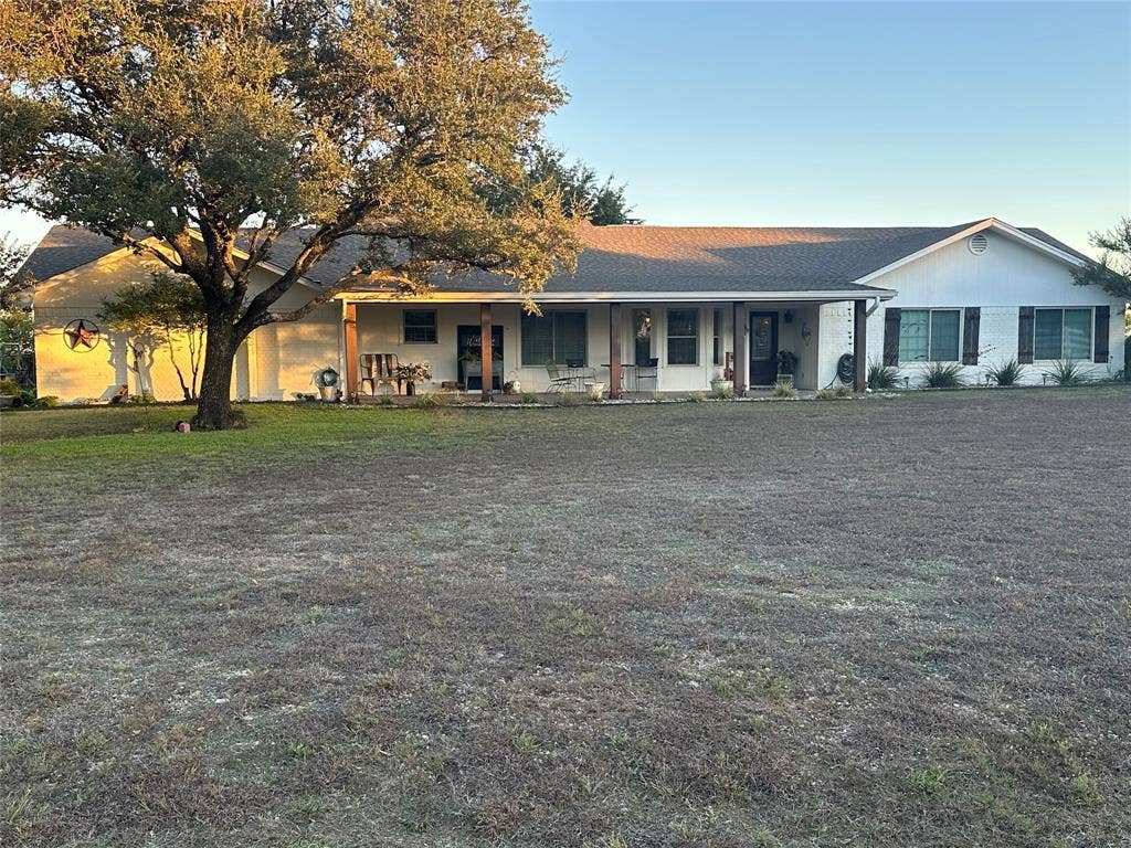 458 Mitchell Road, Lorena, TX 76655 458 Mitchell Road, Lorena, TX 76655