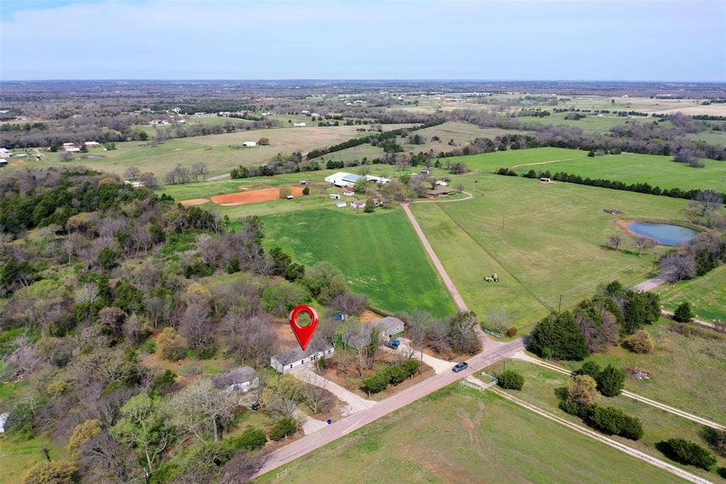 629 CR-167 Street, Whitesboro, TX 76273 629 CR-167 Street, Whitesboro, TX 76273