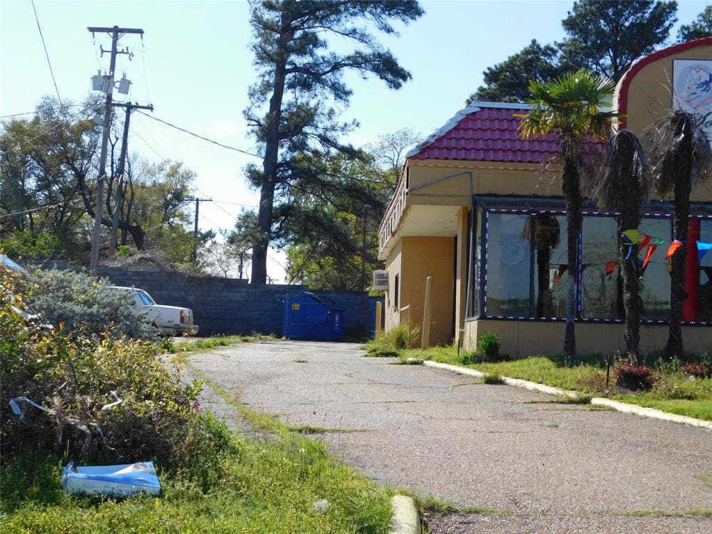 3500 Jewella Avenue, Shreveport, LA 71109 3500 Jewella Avenue, Shreveport, LA 71109