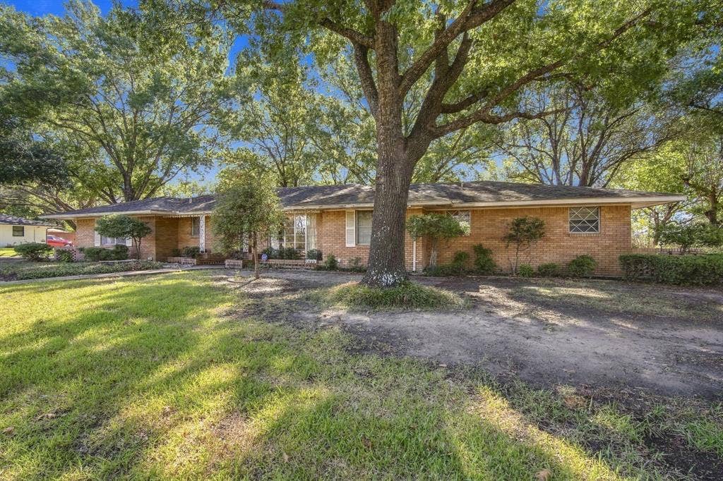522 Old Telico Road, Ennis, TX 75119 522 Old Telico Road, Ennis, TX 75119
