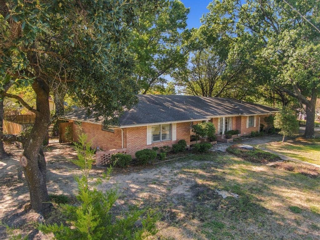 522 Old Telico Road, Ennis, TX 75119 522 Old Telico Road, Ennis, TX 75119