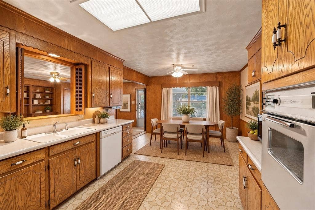 522 Old Telico Road, Ennis, TX 75119 Ai Staging