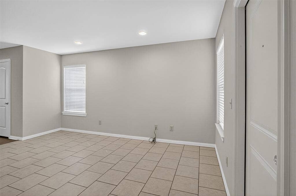 1712 S Waco Street, Van Alstyne, TX 75495 1712 S Waco Street, Van Alstyne, TX 75495