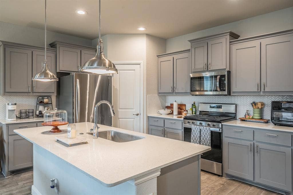 737 Blackhorse Trail, Fort Worth, TX 76247 737 Blackhorse Trail, Fort Worth, TX 76247