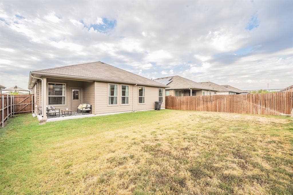 737 Blackhorse Trail, Fort Worth, TX 76247 737 Blackhorse Trail, Fort Worth, TX 76247