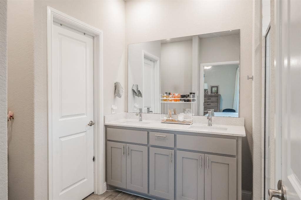 737 Blackhorse Trail, Fort Worth, TX 76247 737 Blackhorse Trail, Fort Worth, TX 76247