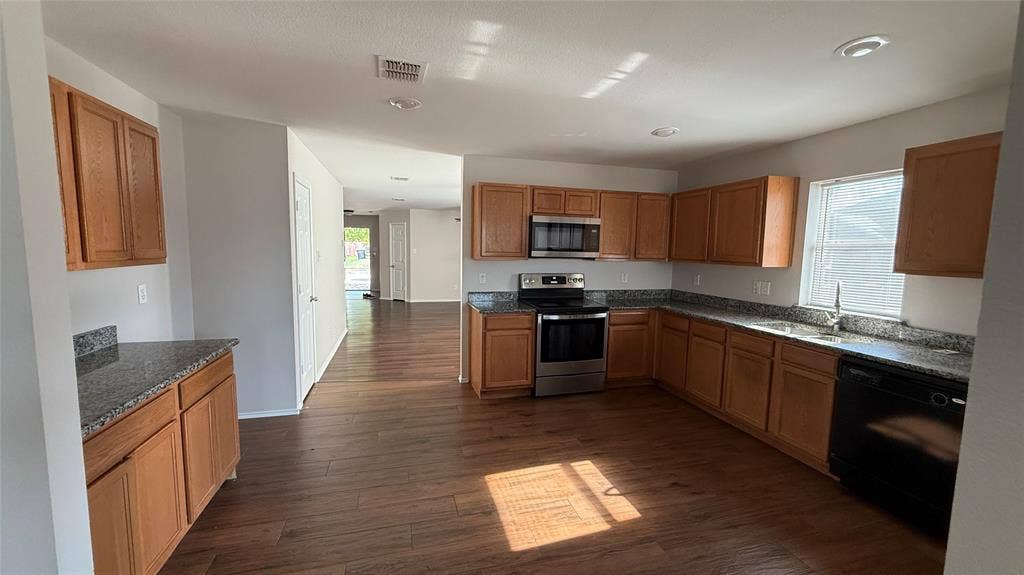 12540 Foxpaw Trail, Fort Worth, TX 76244 12540 Foxpaw Trail, Fort Worth, TX 76244