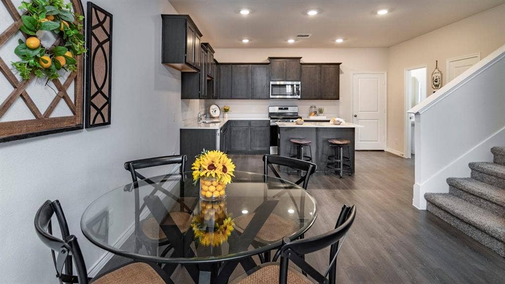 2240 Lasso Court, Mesquite, TX 75149 2240 Lasso Court, Mesquite, TX 75149
