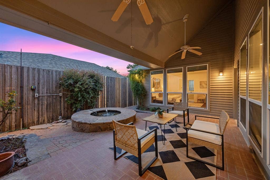 4013 Bobbin Lane, Addison, TX 75001