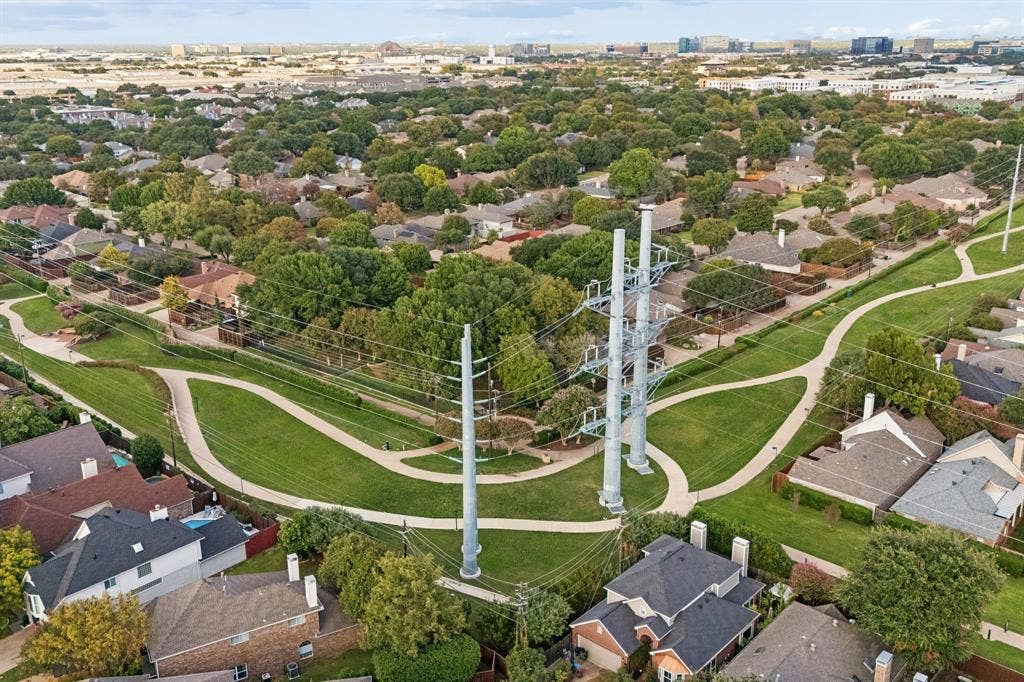 Biking and walking trails accessible from neighborhood