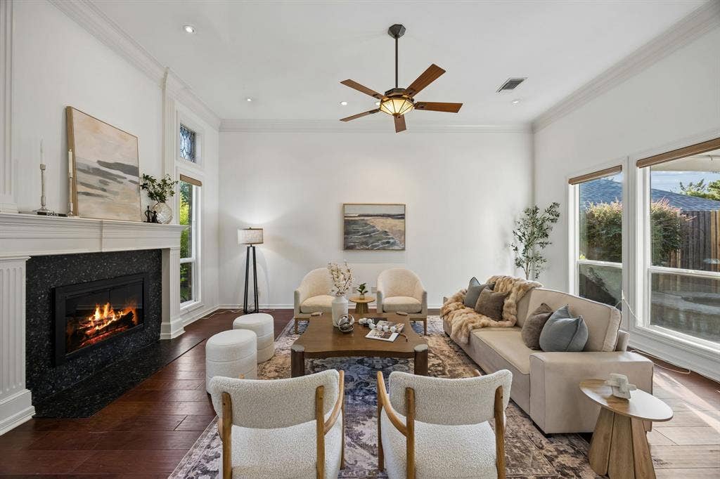 4013 Bobbin Lane, Addison, TX 75001