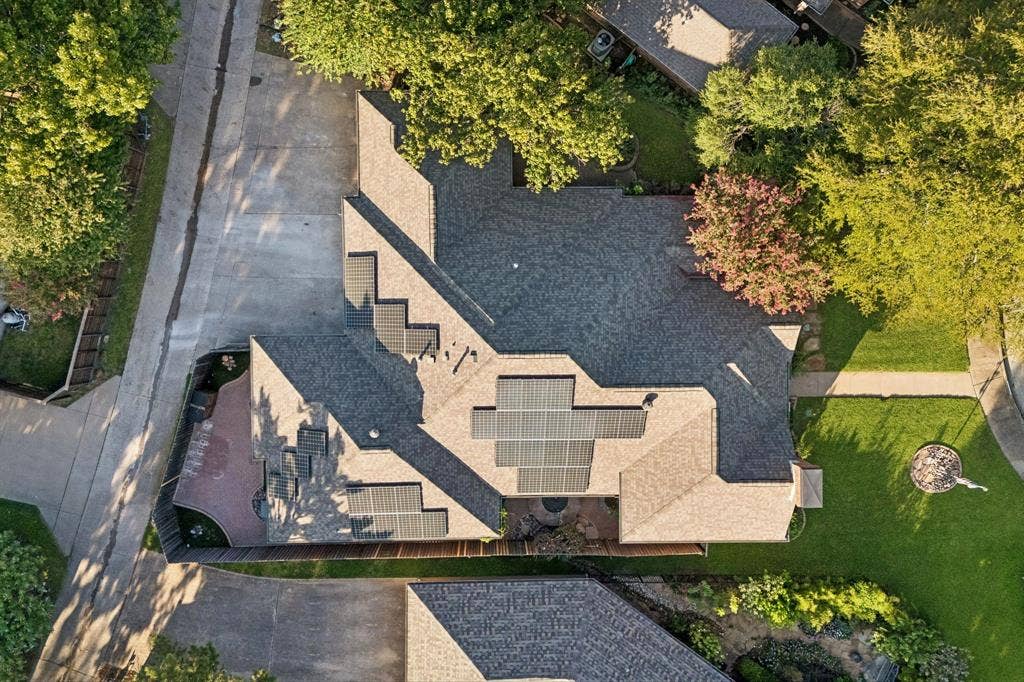 4013 Bobbin Lane, Addison, TX 75001