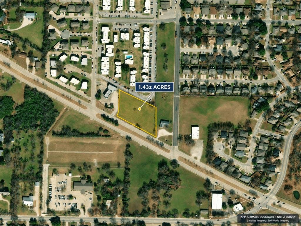 3200 N Elm Street, Denton, TX 76207 3200 N Elm Street, Denton, TX 76207