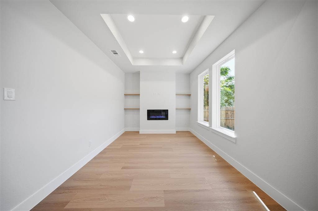 4811 Silver Avenue, Dallas, TX 75233