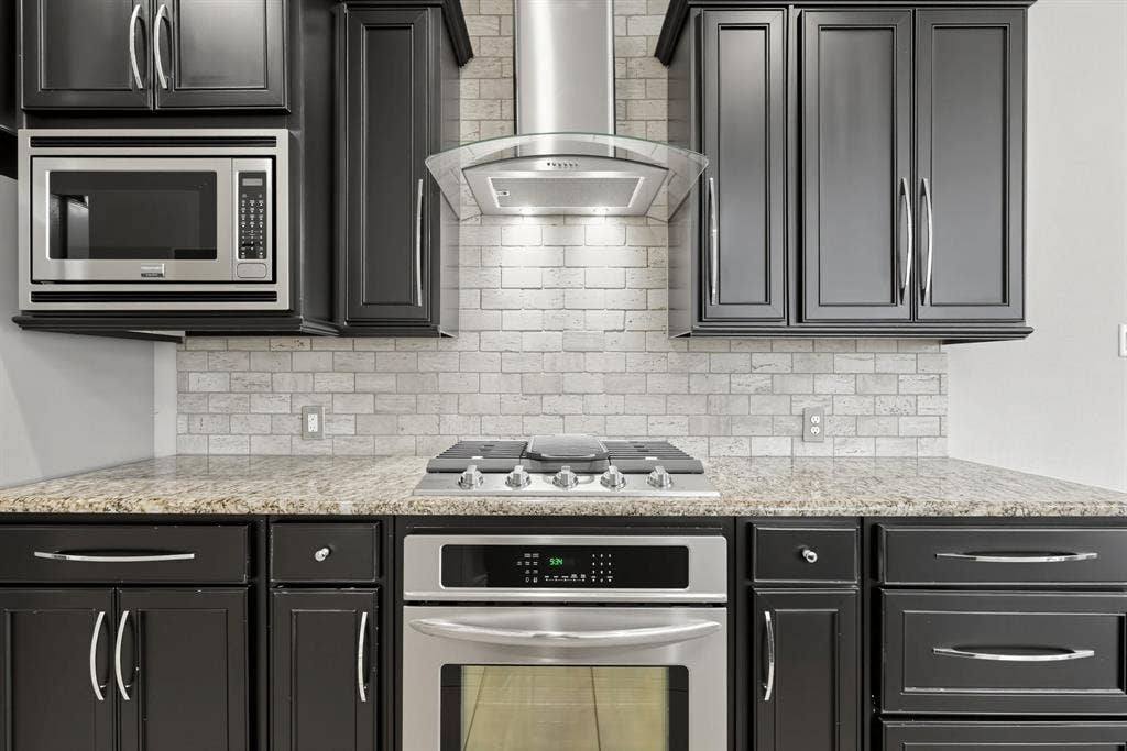 4668 Perthshire Court, Plano, TX 75024 4668 Perthshire Court, Plano, TX 75024