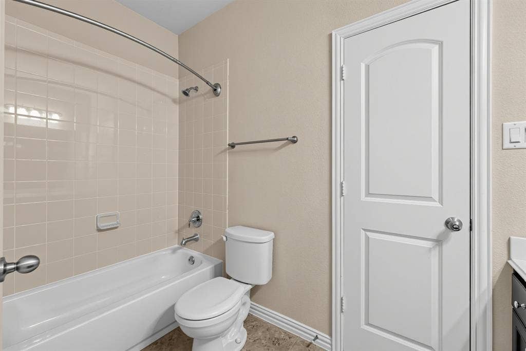 4668 Perthshire Court, Plano, TX 75024 4668 Perthshire Court, Plano, TX 75024