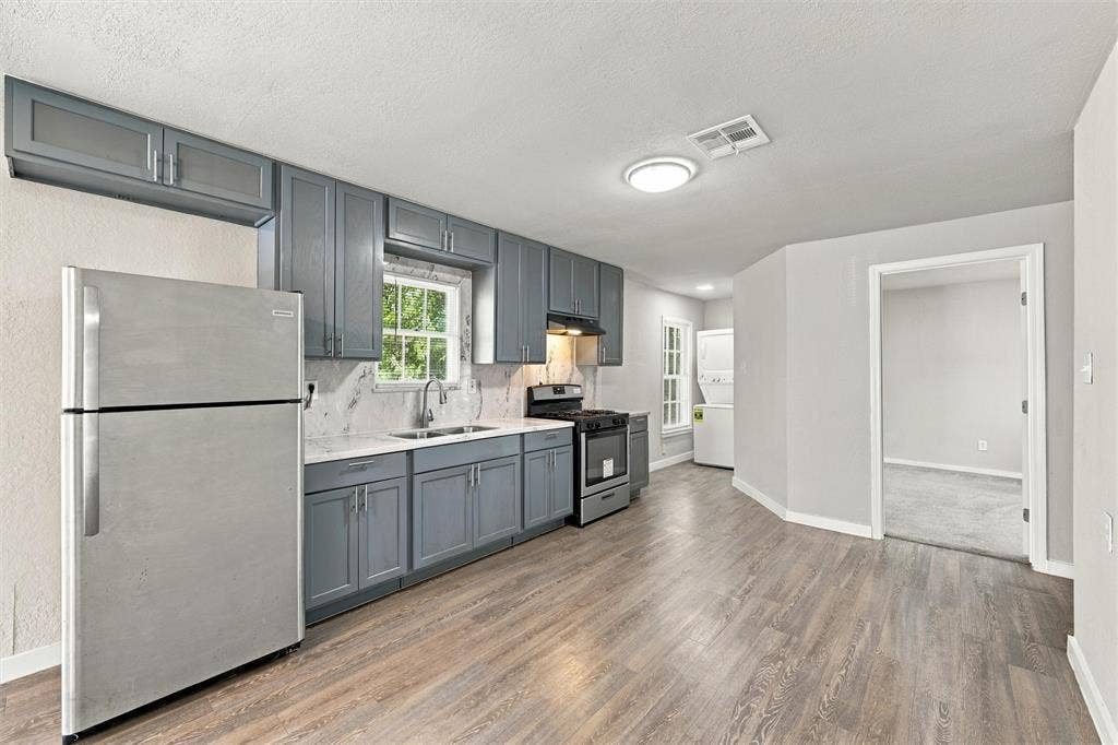 3301 N 23rd Street, Waco, TX 76708 3301 N 23rd Street, Waco, TX 76708