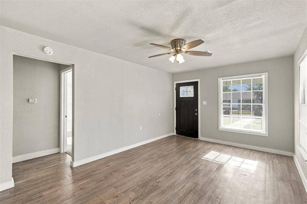 3301 N 23rd Street, Waco, TX 76708 3301 N 23rd Street, Waco, TX 76708