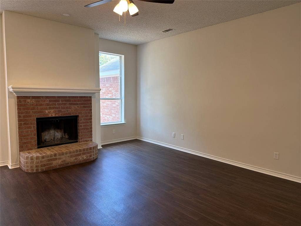 7109 Cottonwood Circle, Sachse, TX 75048
