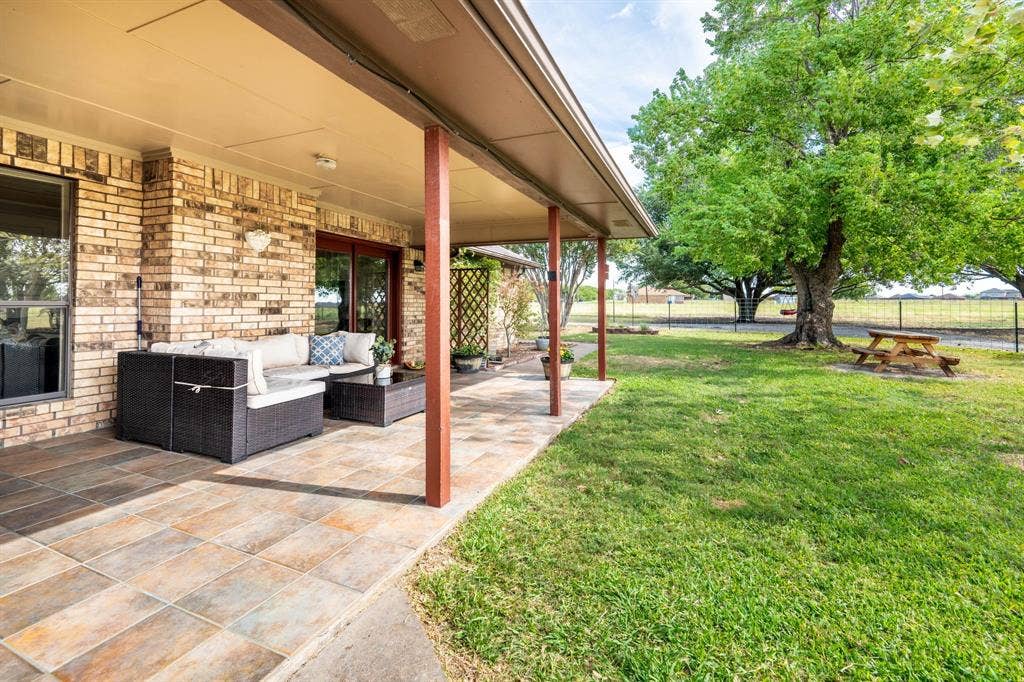 815 W Cook Street, Josephine, TX 75173 815 W Cook Street, Josephine, TX 75173