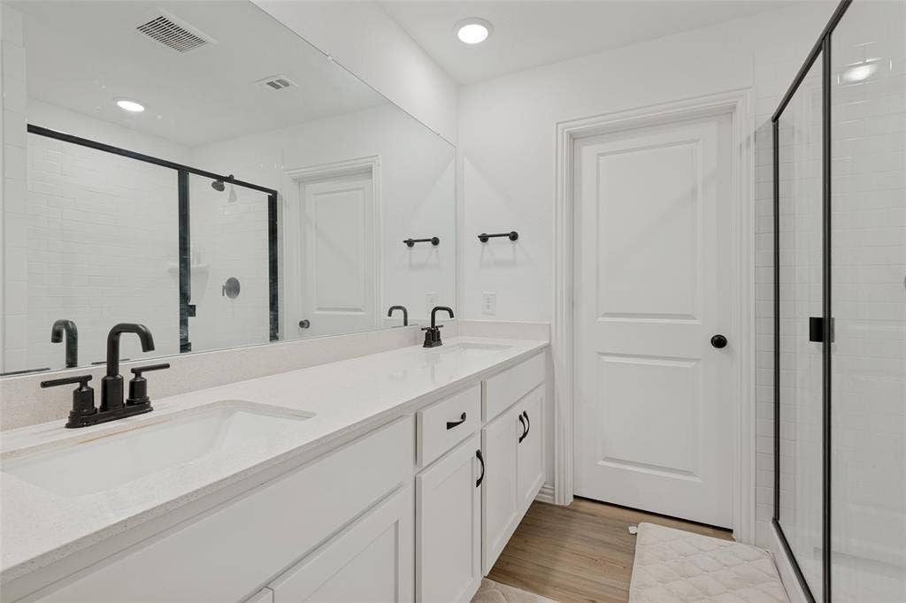 2504 Flaxfield Lane, Forney, TX 75126 2504 Flaxfield Lane, Forney, TX 75126