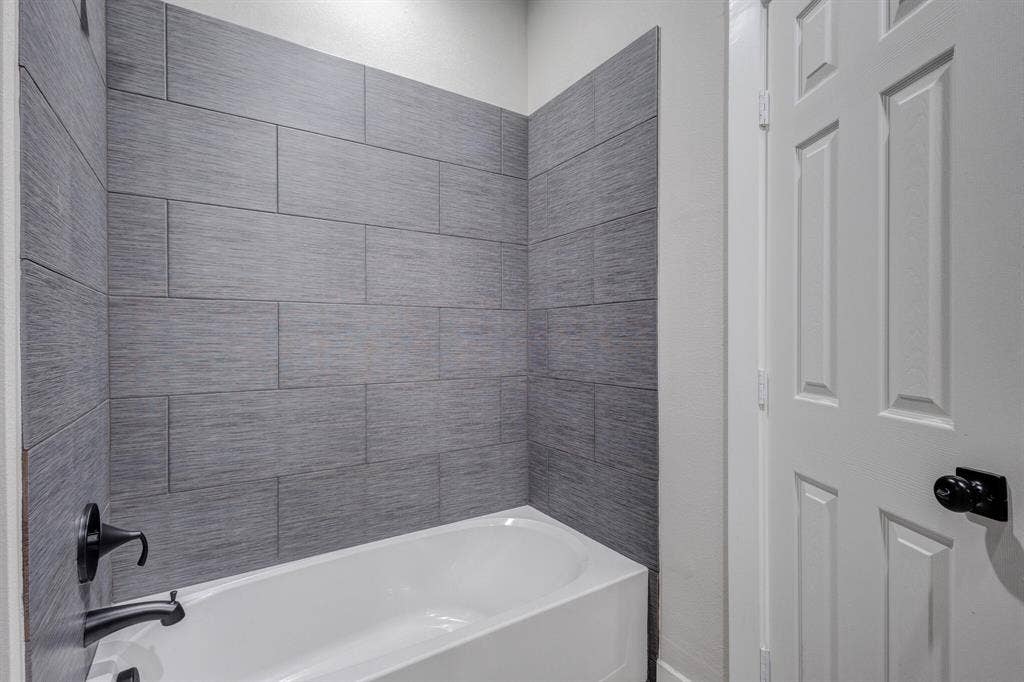 1659 County Road 613, Farmersville, TX 75442 1659 County Road 613, Farmersville, TX 75442