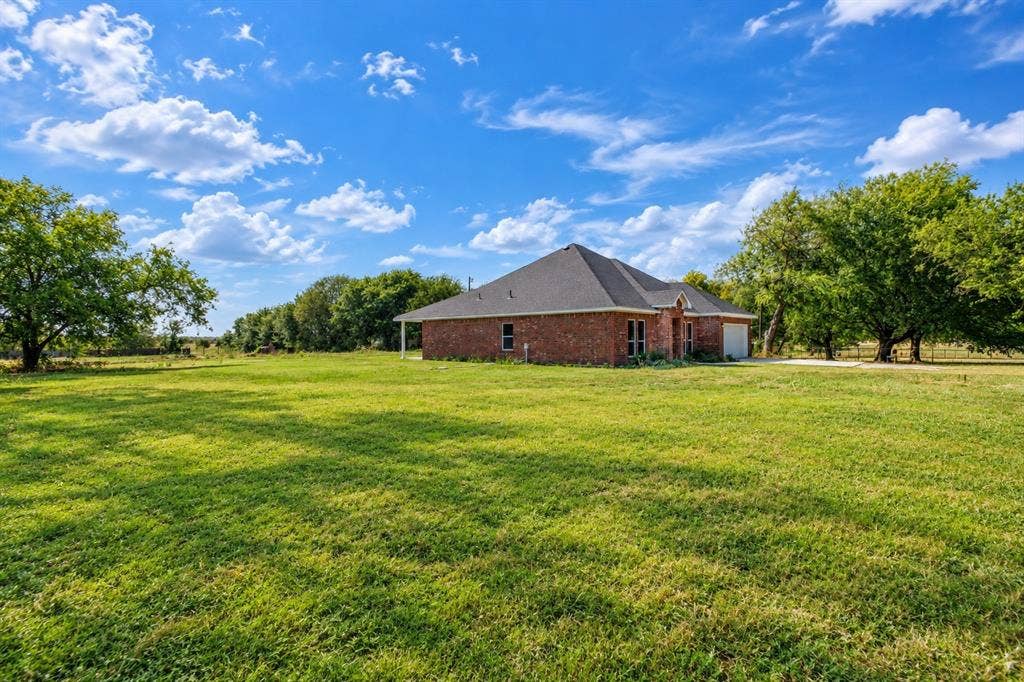 1659 County Road 613, Farmersville, TX 75442 stage
