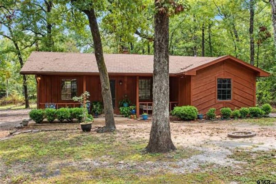 Property photo for 655 Dogwood Drive, Murchison, TX