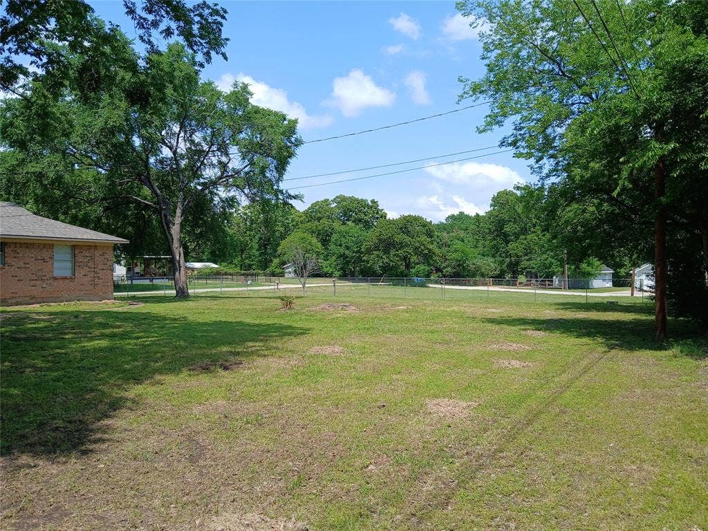 151 COTTONWOOD Trail, Gun Barrel City, TX 75156 151 COTTONWOOD Trail, Gun Barrel City, TX 75156