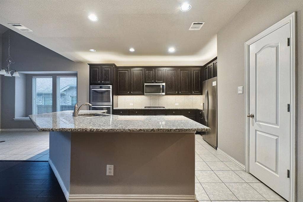 1208 Caney Creek Lane, McKinney, TX 75071 1208 Caney Creek Lane, McKinney, TX 75071