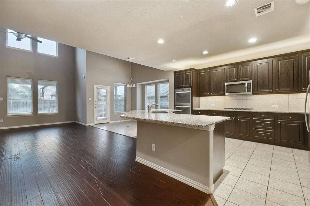 1208 Caney Creek Lane, McKinney, TX 75071 1208 Caney Creek Lane, McKinney, TX 75071