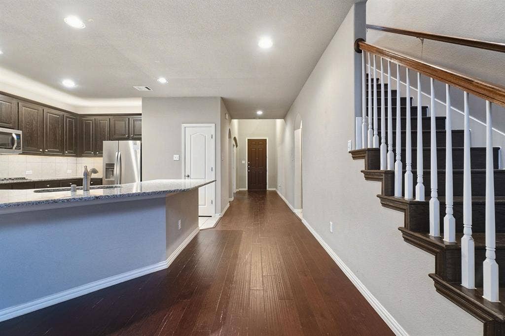 1208 Caney Creek Lane, McKinney, TX 75071 1208 Caney Creek Lane, McKinney, TX 75071