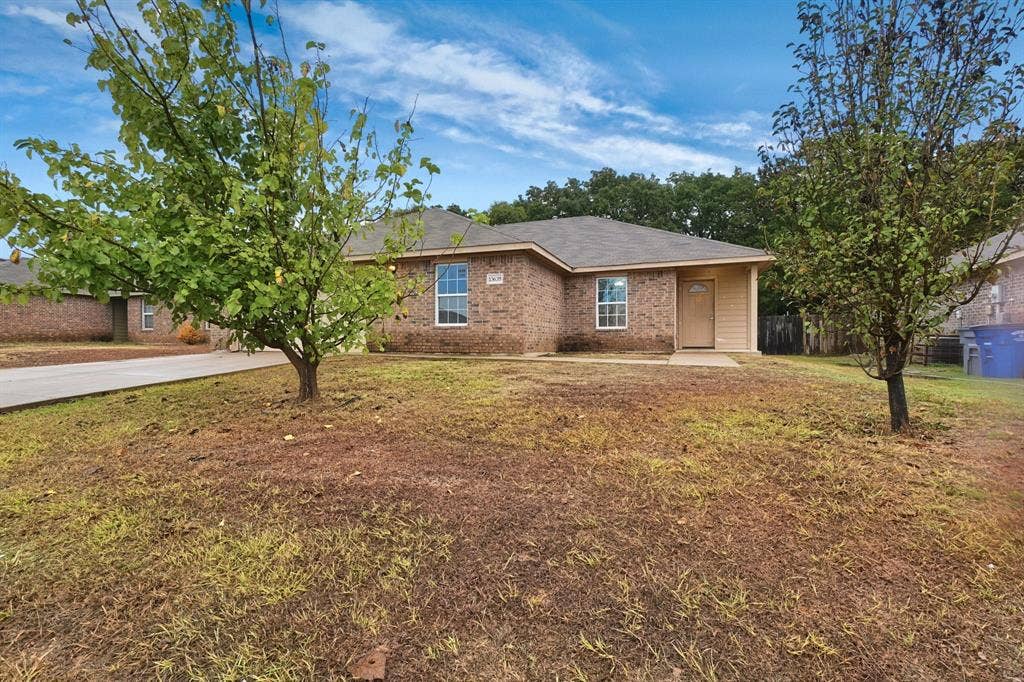 15639 Danson Drive, Dallas, TX 75253 15639 Danson Drive, Dallas, TX 75253