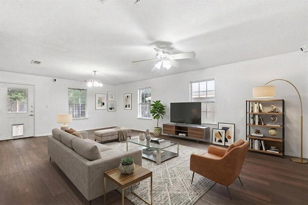 15639 Danson Drive, Dallas, TX 75253 15639 Danson Drive, Dallas, TX 75253