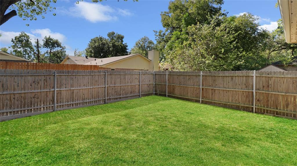301 Mineral Wells, Terrell, TX 75160 301 Mineral Wells, Terrell, TX 75160