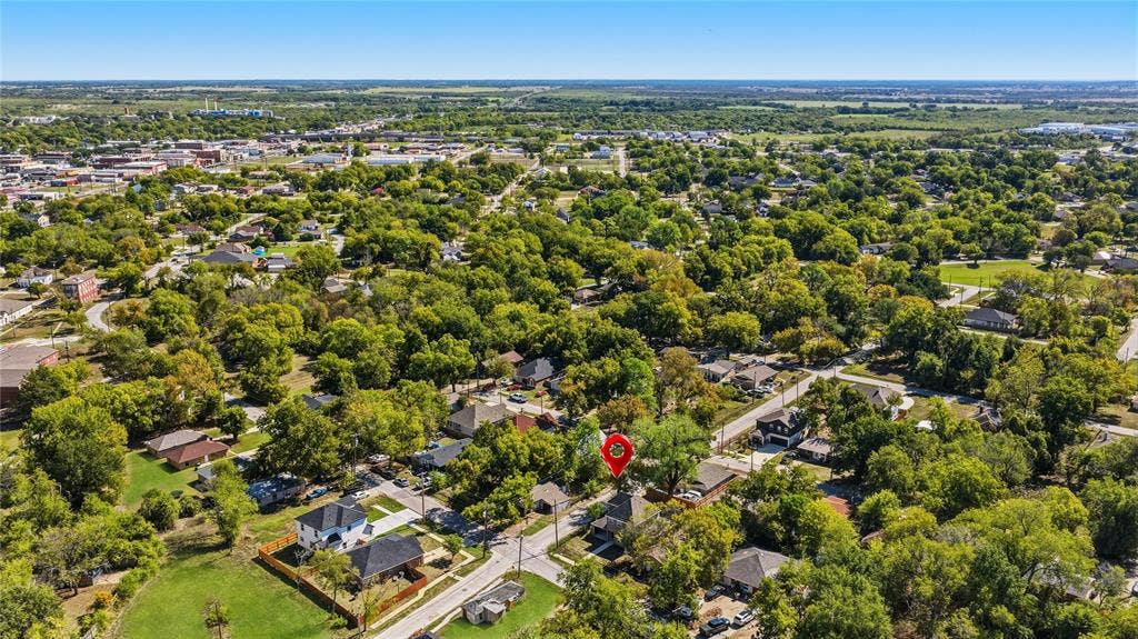 301 Mineral Wells, Terrell, TX 75160 301 Mineral Wells, Terrell, TX 75160