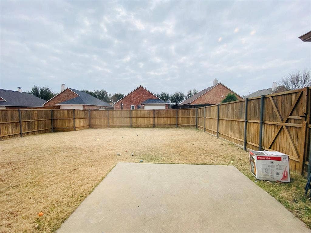 11159 Snyder Drive, Frisco, TX 75035 11159 Snyder Drive, Frisco, TX 75035