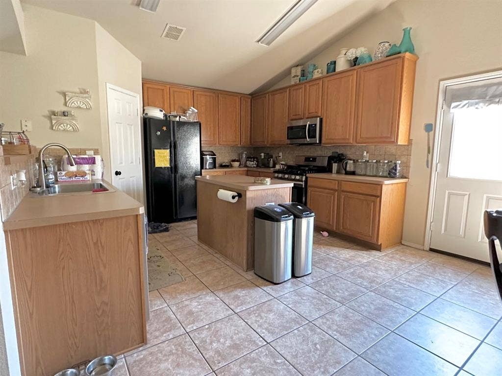 11159 Snyder Drive, Frisco, TX 75035 11159 Snyder Drive, Frisco, TX 75035