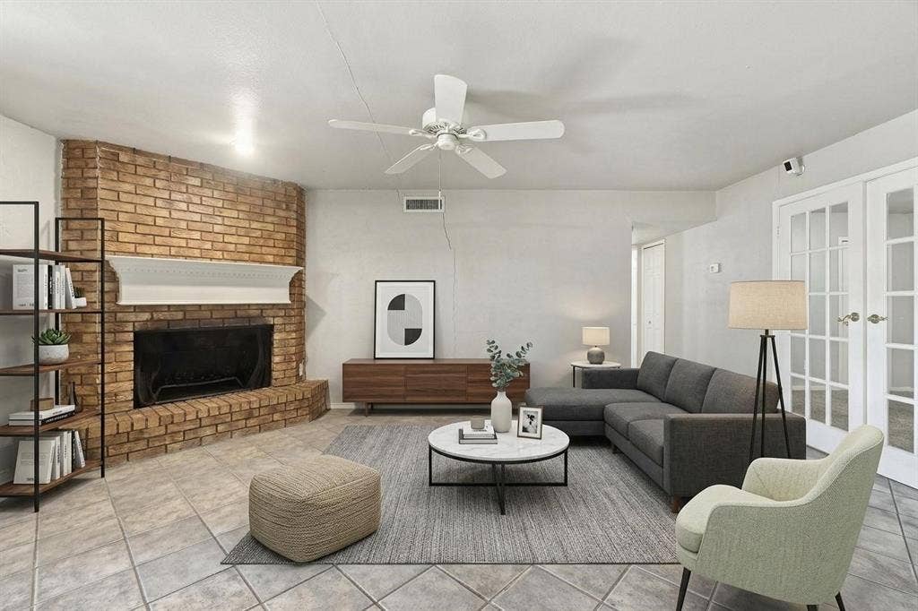 5321 Saddleback Road, Garland, TX 75043
