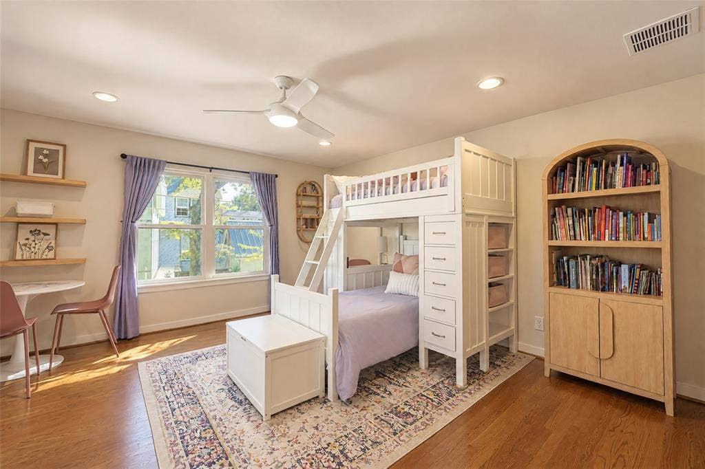 6866 Burwood Lane, Dallas, TX 75214 Recessed lighting and ceiling fan with integrated lighting