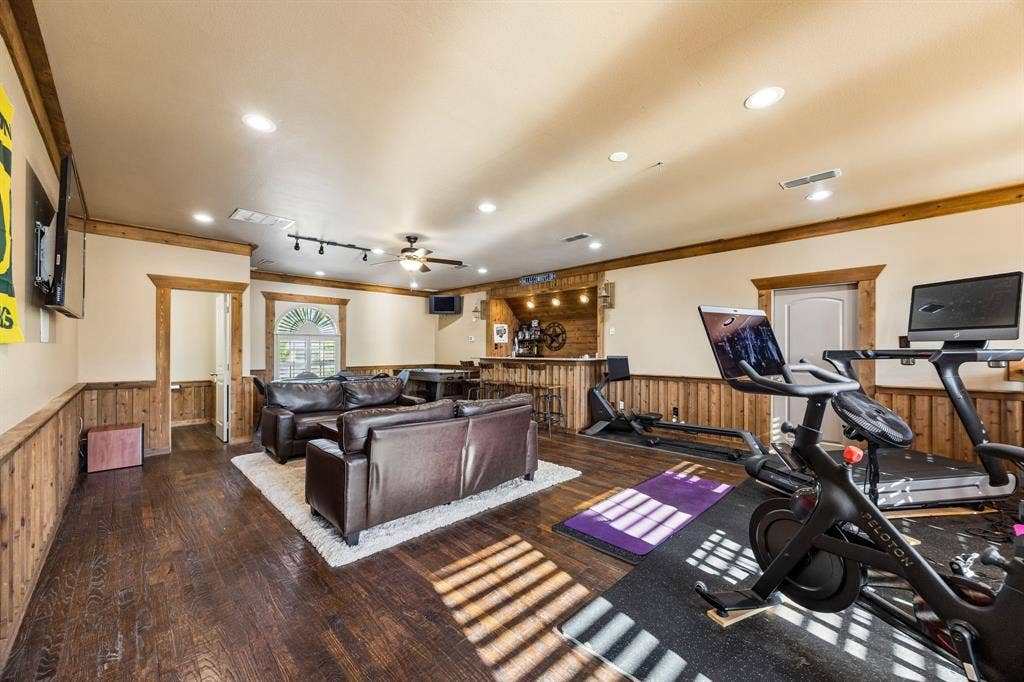 465 Equestrian Drive, Rockwall, TX 75032 465 Equestrian Drive, Rockwall, TX 75032