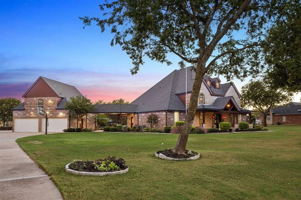465 Equestrian Drive, Rockwall, TX 75032 465 Equestrian Drive, Rockwall, TX 75032
