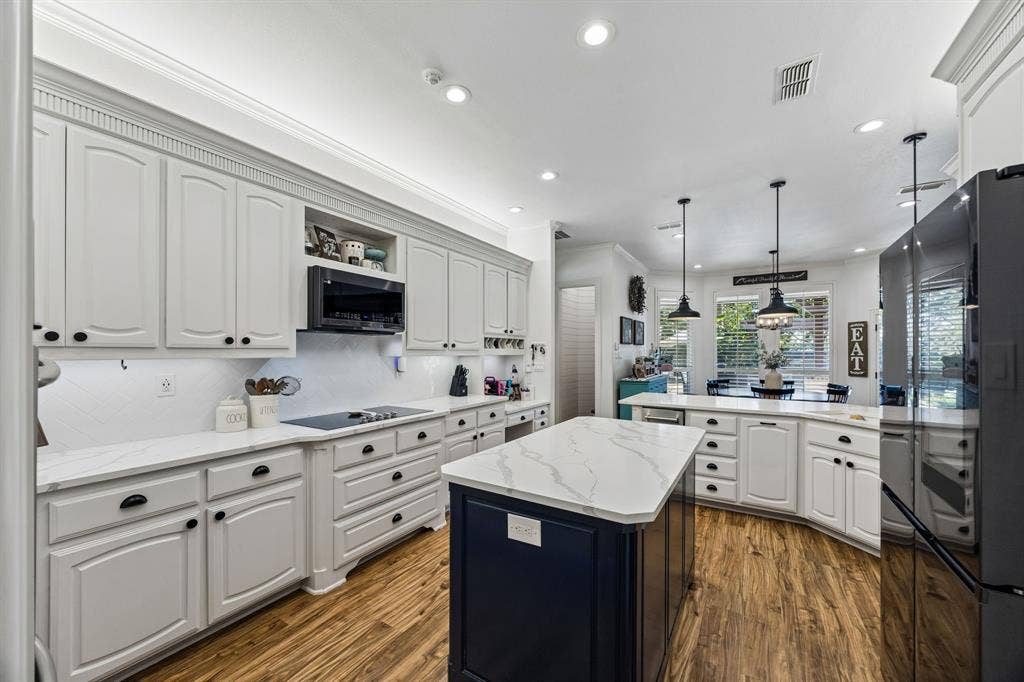 465 Equestrian Drive, Rockwall, TX 75032 465 Equestrian Drive, Rockwall, TX 75032