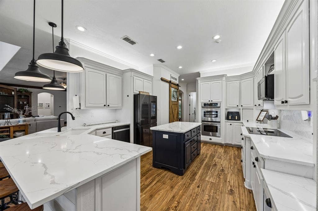 465 Equestrian Drive, Rockwall, TX 75032 465 Equestrian Drive, Rockwall, TX 75032