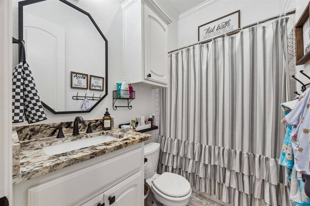 465 Equestrian Drive, Rockwall, TX 75032 465 Equestrian Drive, Rockwall, TX 75032